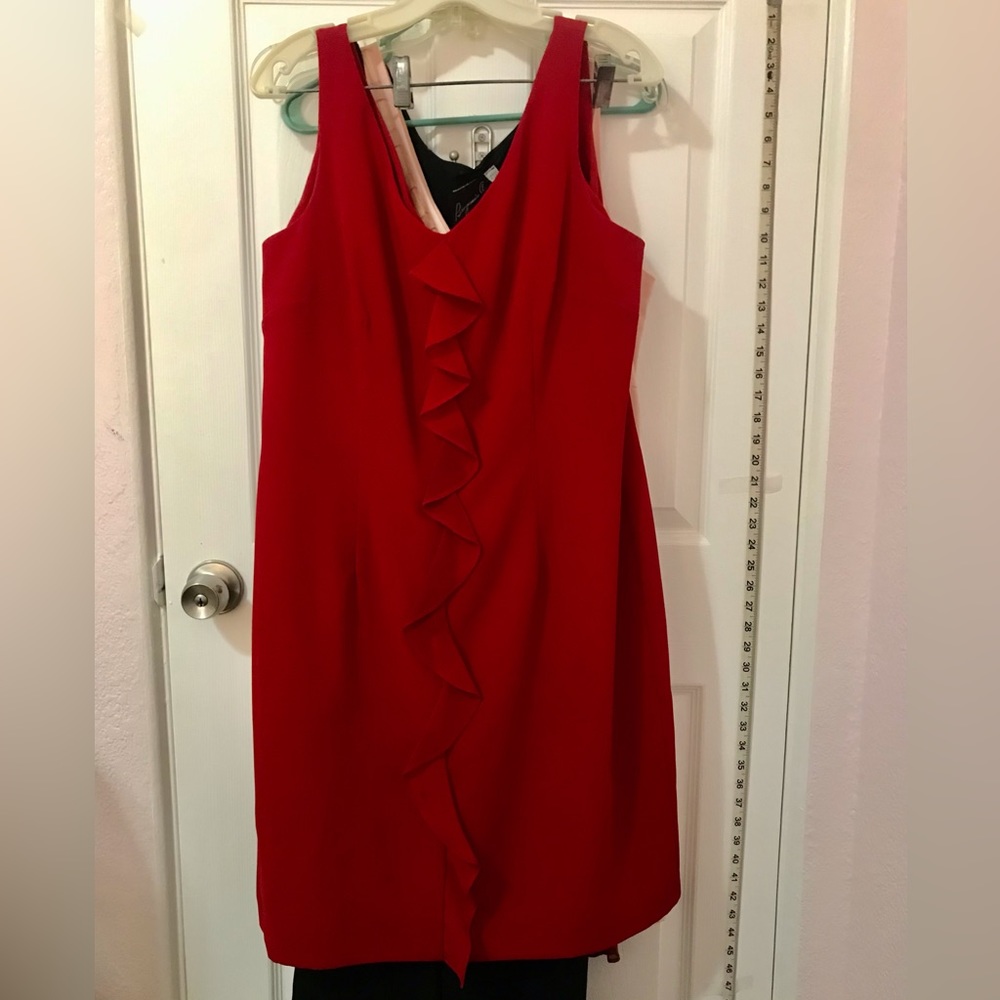 💃🏼 Red ruffle dress 💃🏼